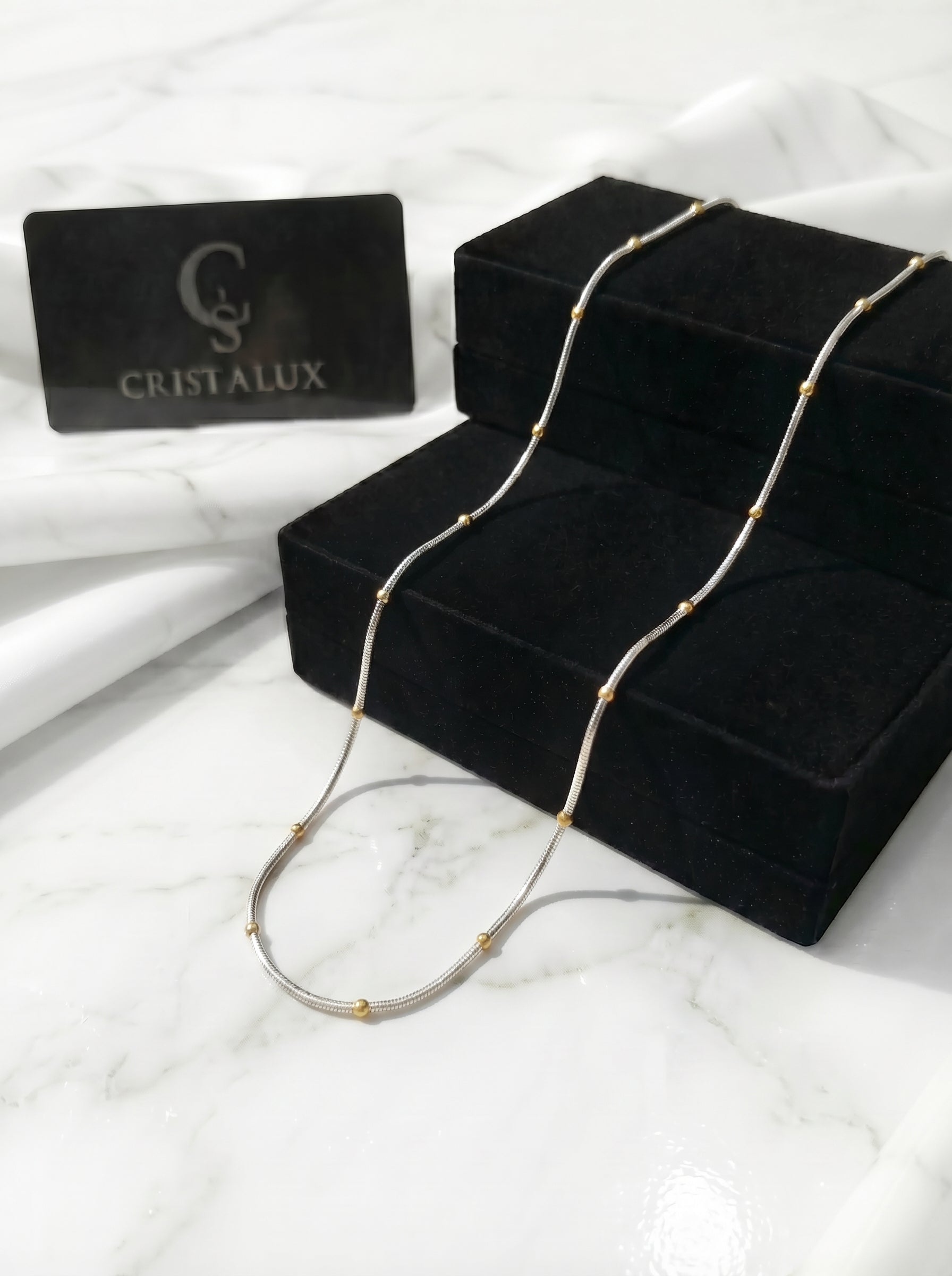 CADENA FINA CON PEPAS DORADAS PREMIUM | 1MM - 50CM
