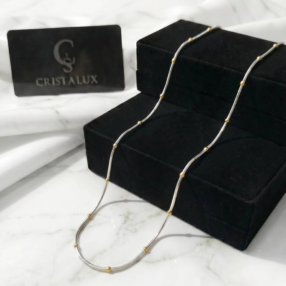 CADENA FINA CON PEPAS DORADAS PREMIUM | 1MM - 50CM